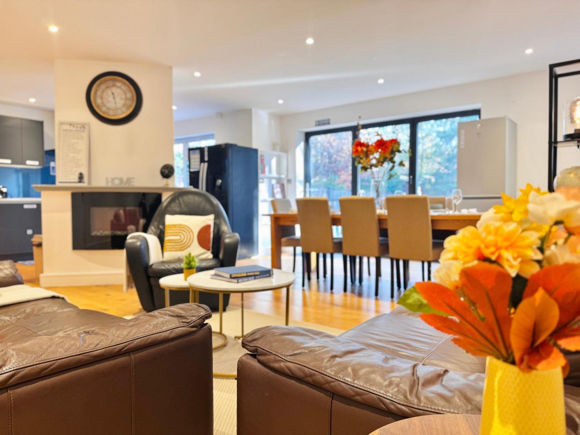 En-Suites With Free Parking 30Min To Central London Kültér fotó