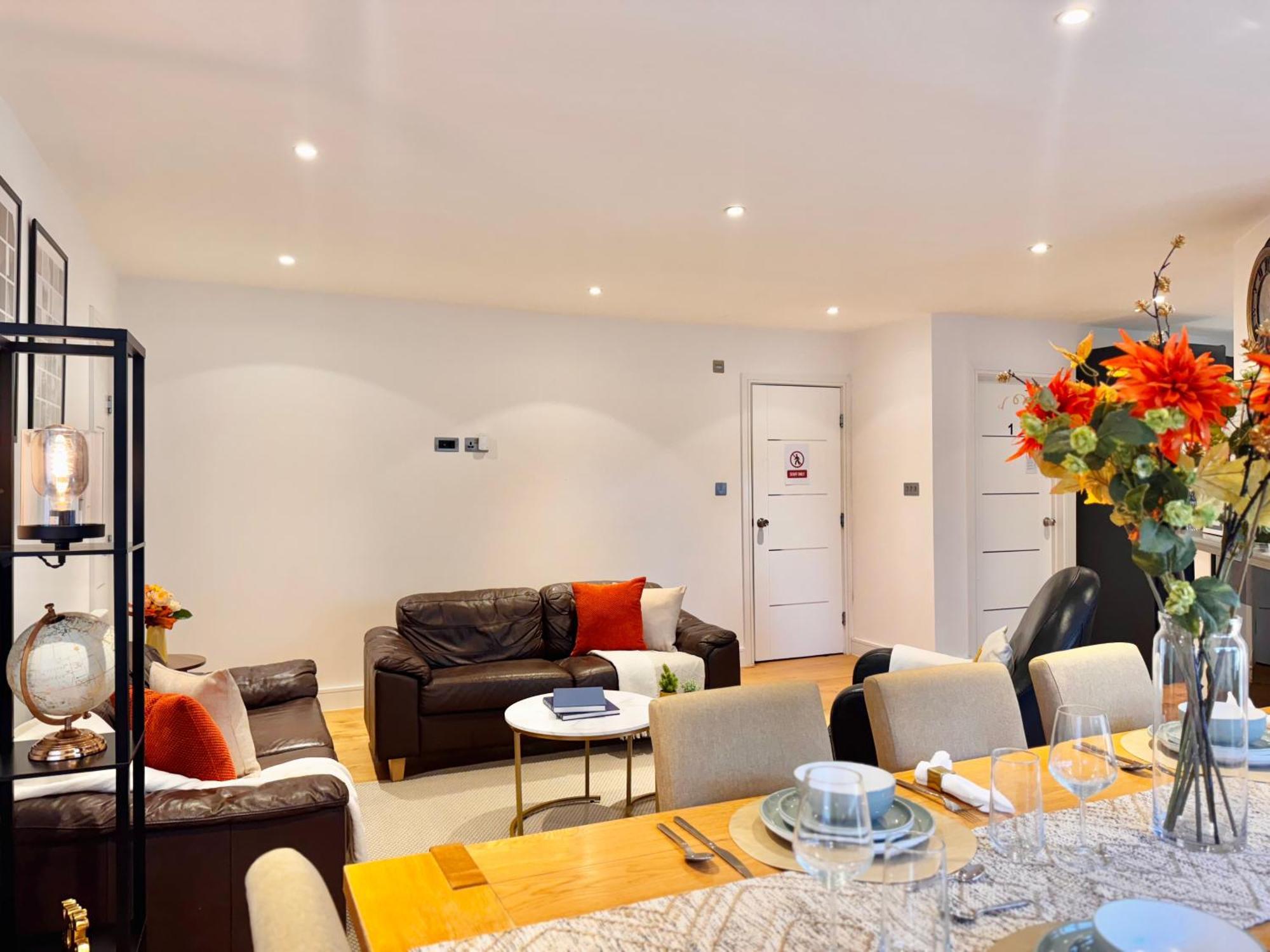 En-Suites With Free Parking 30Min To Central London Kültér fotó